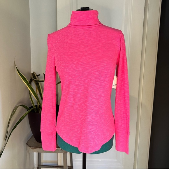 GAP Tops - NWT GAP Essential Rib Turtleneck T-Shirt fuchsia SMALL